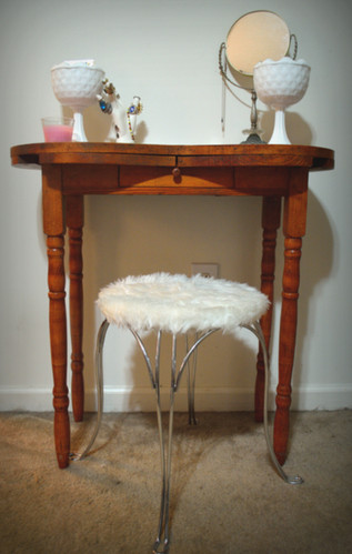 vintage kidney shaped dressing table Antique Vanity Makeover Burr Walnut Kidney Shaped Dressing