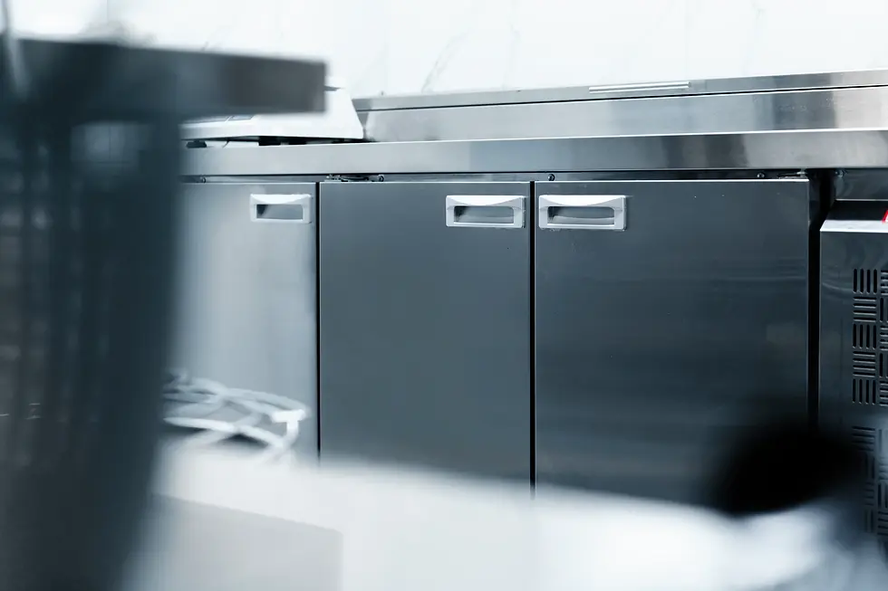 kitchen-appliances-in-professional-kitchen-in-a-re-2026-01-08-05-39-00-utc.webp