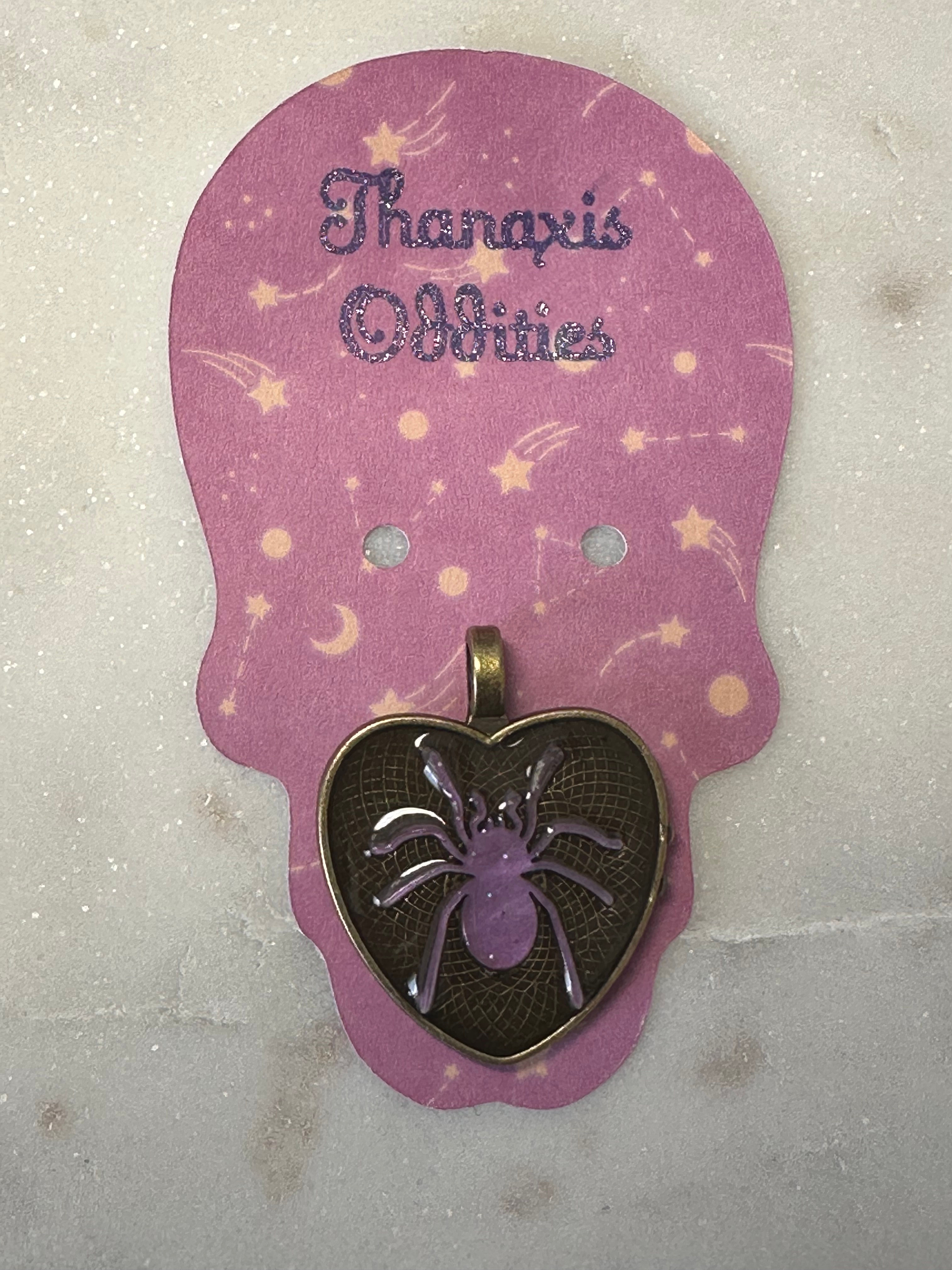 Pendentif coeur araignée violette