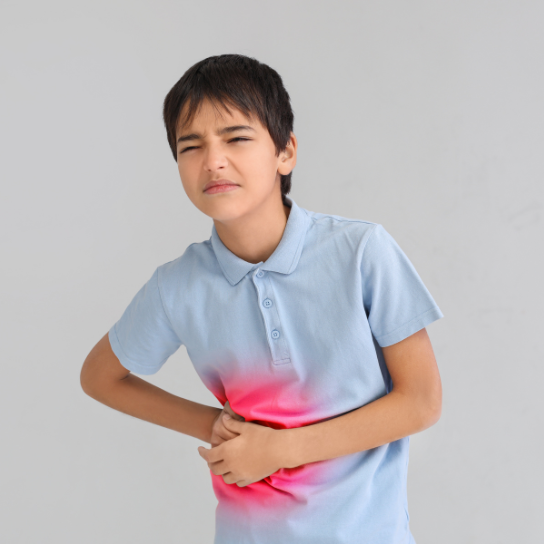 kid having pain in his stomach
