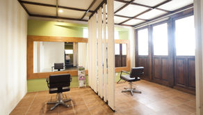 鏡活用したデザイン