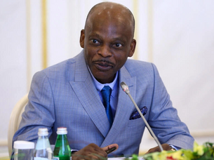 Le Togo accepte d'aider le Mali à régler son différend avec Abidjan