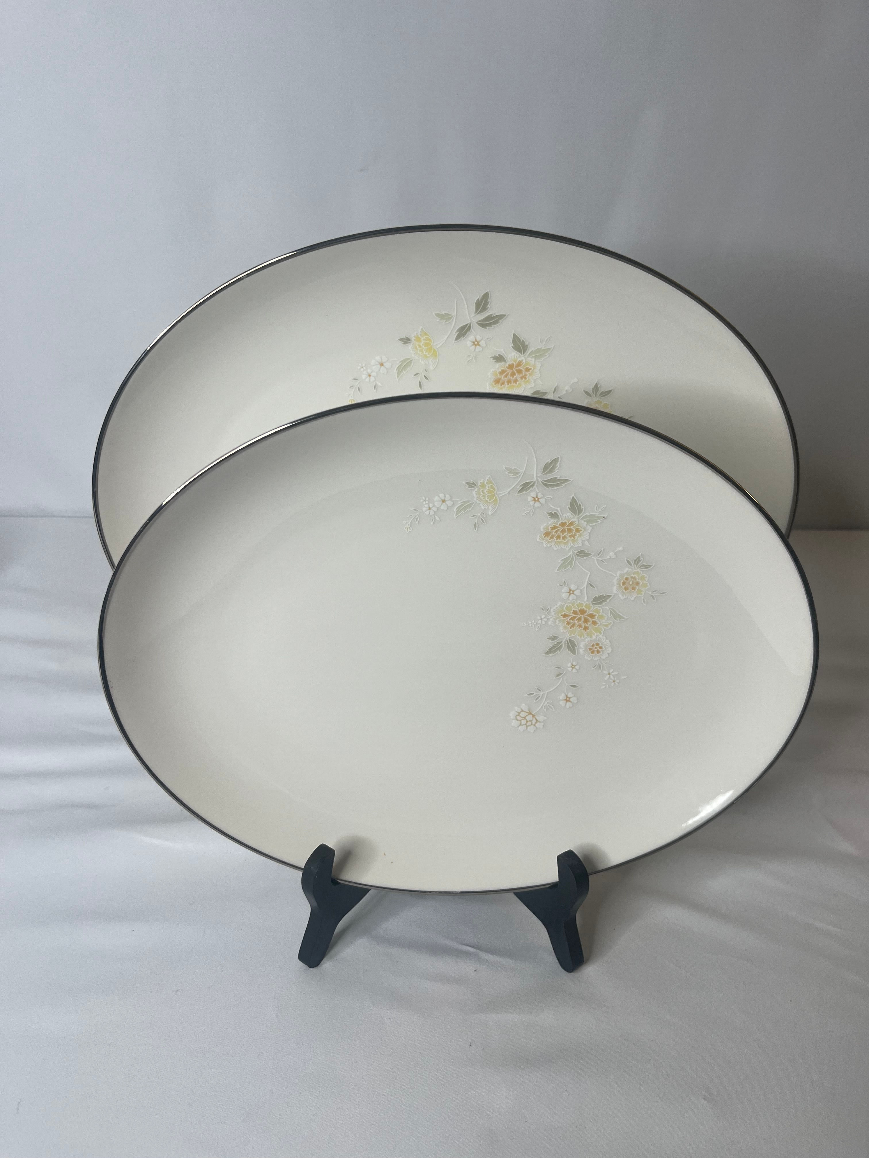 Noritake Ivory China 7566 Miyako 81 Piece set