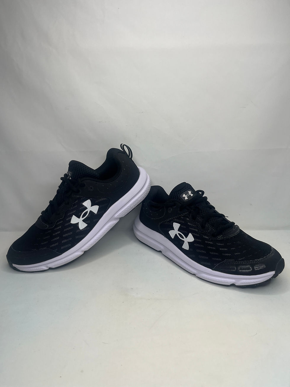 Thumbnail: Under Armour Micro G Pursuit- Men’s Sneakers (Black/White)