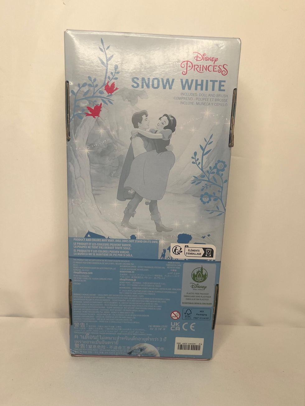 Thumbnail: Disney Princes Classic Doll -Snow White (11”)