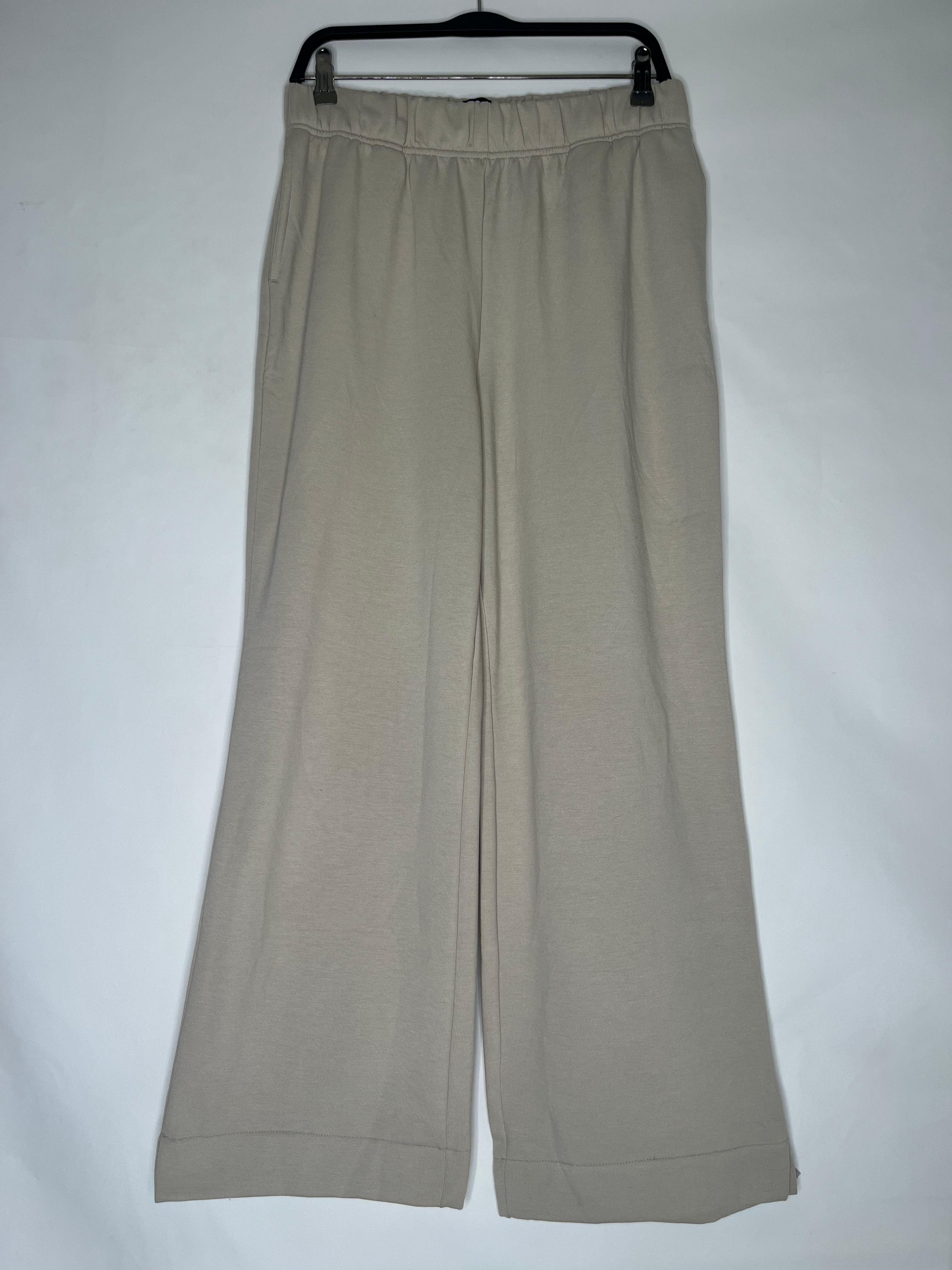 GAP Women’s Beige Wide Leg Crop Sweatpants
