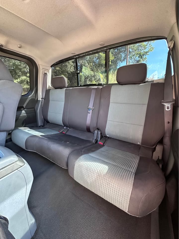 2005 Nissan Titan XE - Photo 10
