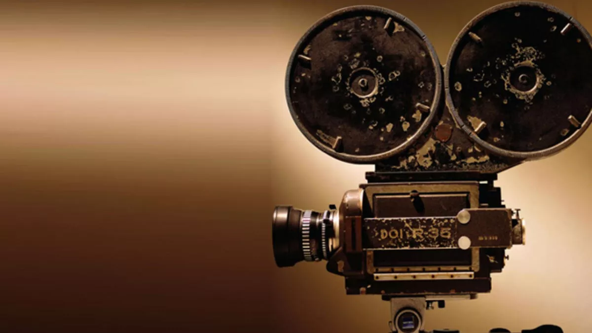 Eski sinema filmi çekimleri için kullanılan video kamera.
