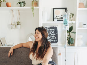 A girl getting a Glutathione IV Therapy in Los Angeles