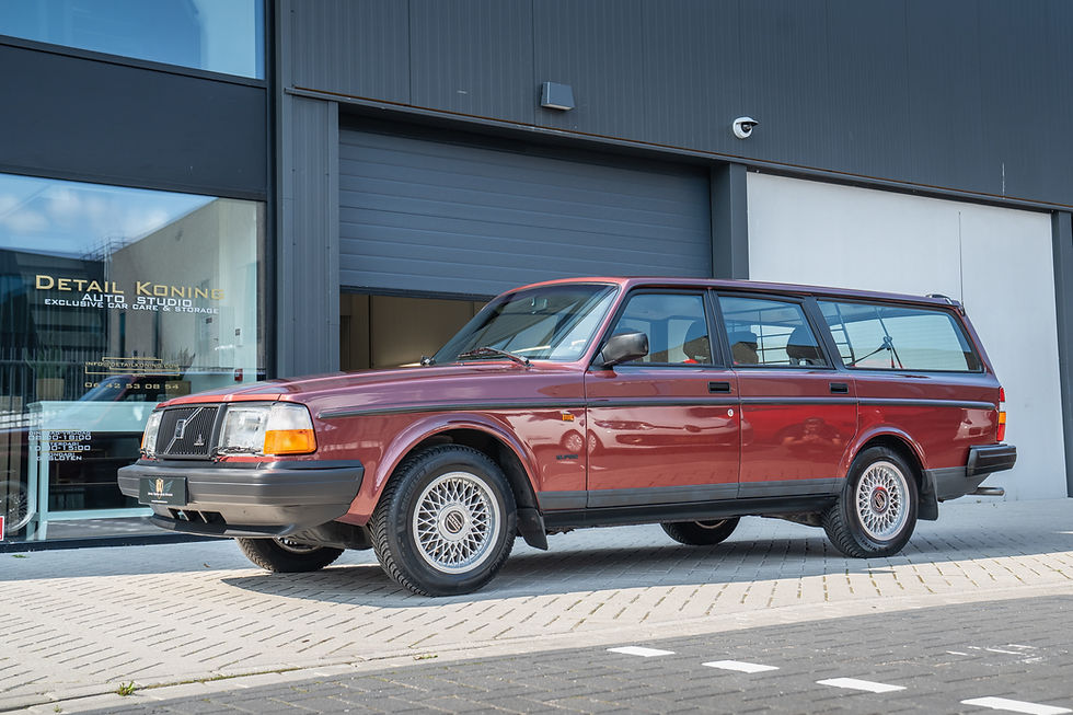 Volvo Lamba restoration, auto detailing