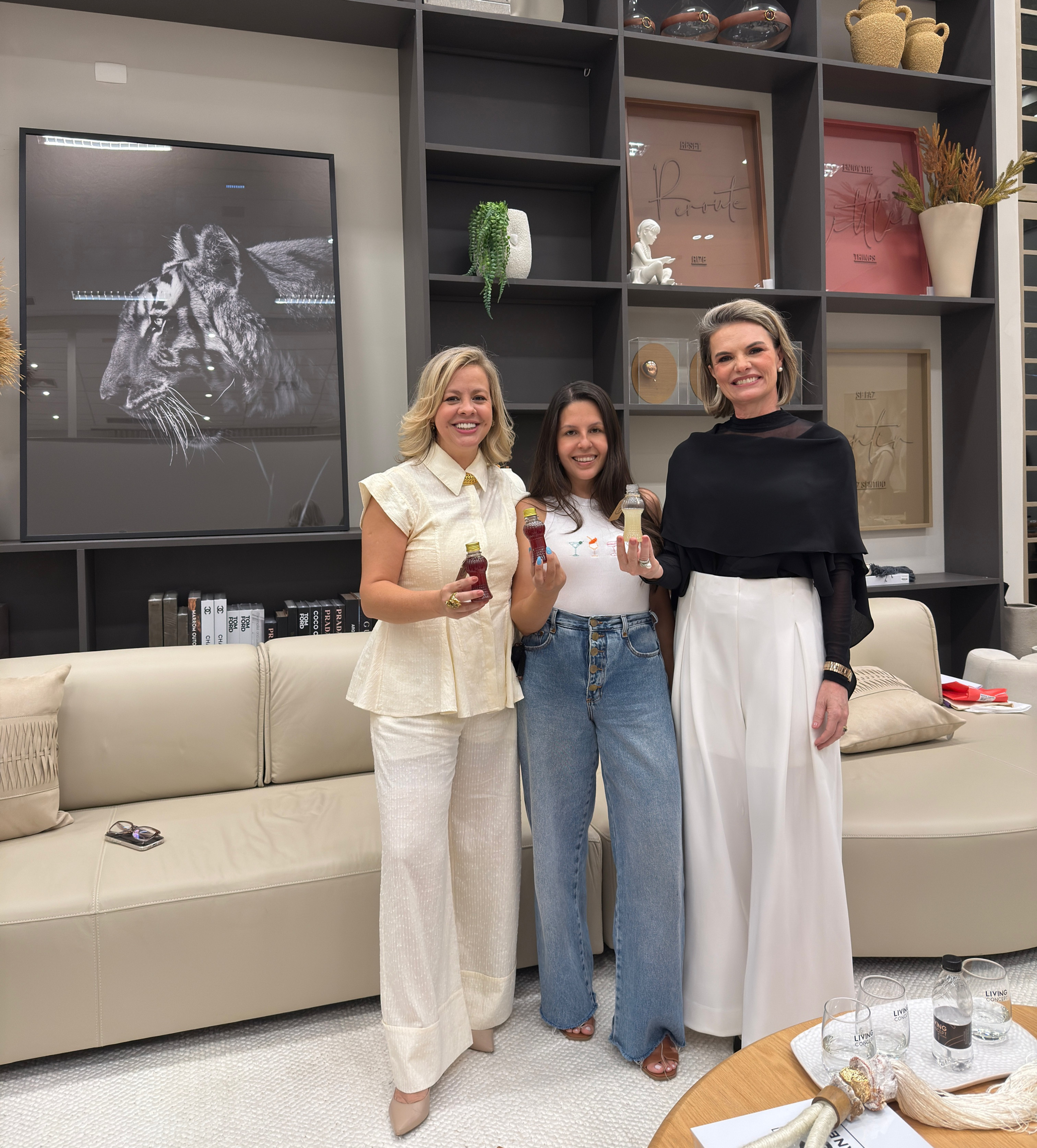 Silvana, Julia (fundadora da Drink Me) e Ivana