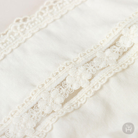 Thumbnail: Jumi baby bonnet