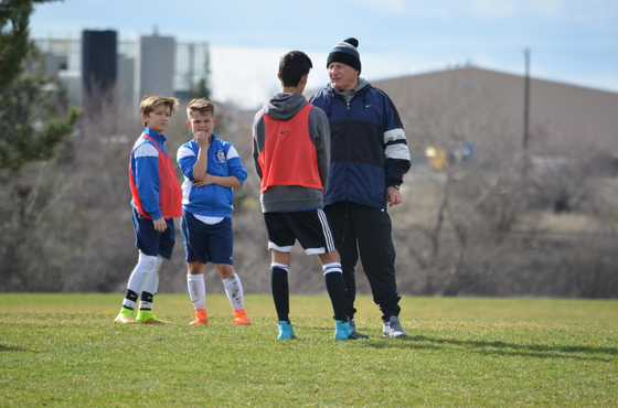 Why We Should Stop Teaching Players to “Check Their Shoulder”
