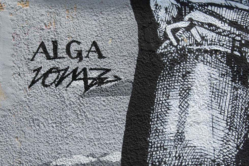 Intricadas tramas llegan al Coloquio de la mano de Alga Voraz.