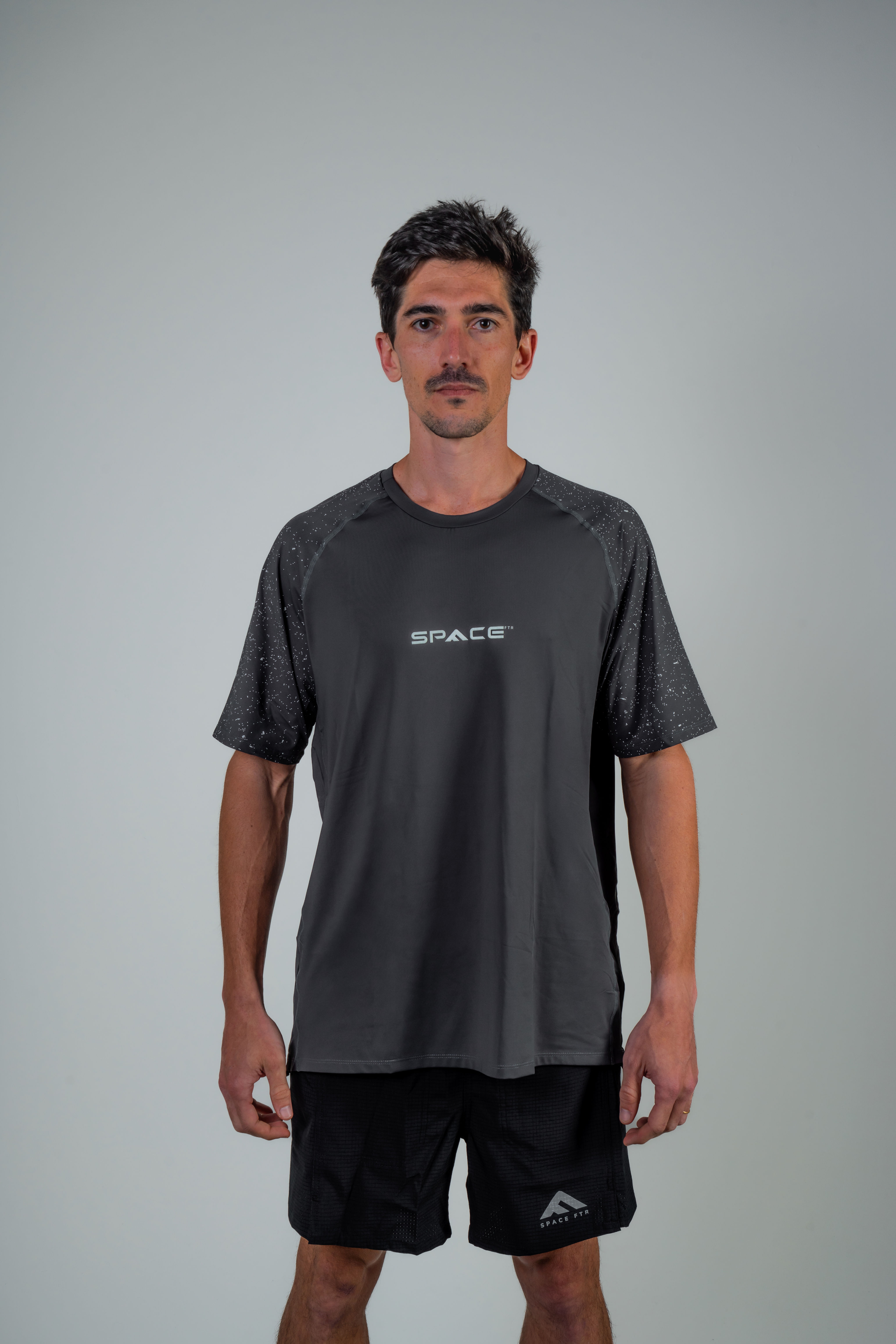 Camiseta FTR Athletics - Gray