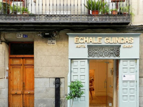 Échale guindas. Arte asequible.