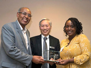 RVCDF Presents Richard McIver Award to Ethiopian Community in Seattle