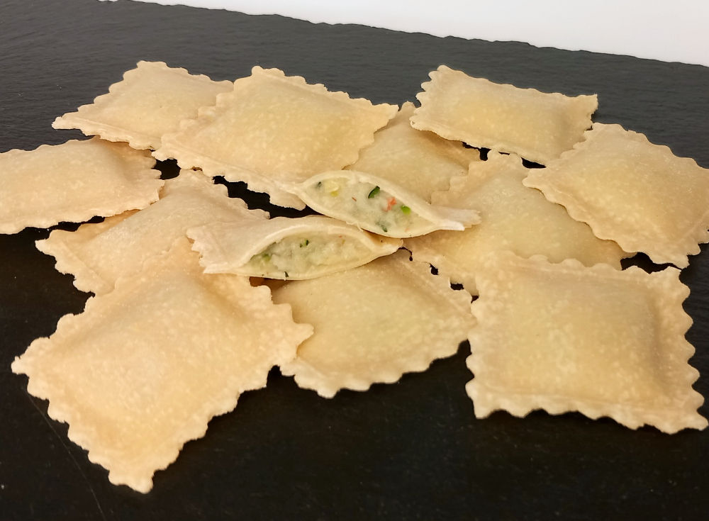 RAVIOLI GARNALEN & COURGETTE