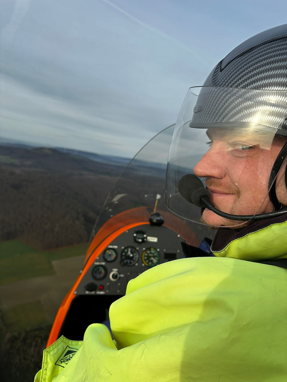 Mike, happy to be in the air mit MTOSport classic von AutoGyroGmbH in Hildesheim