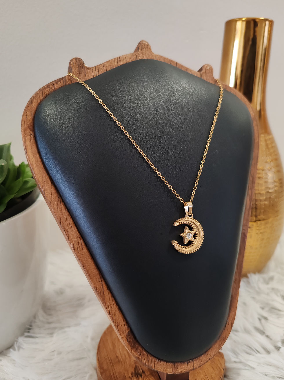 Thumbnail: Star Crescent Pendant - Stainless Steel Gold Necklace 