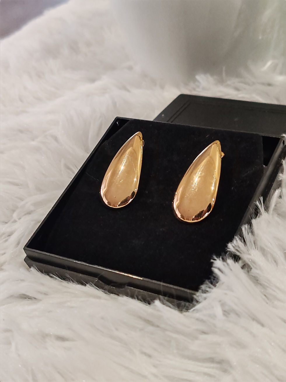 Thumbnail: Hollow Teardrop - Stainless Steel Gold Earrings 