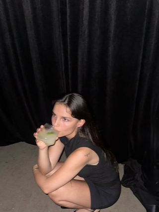 Inde Navarrette Candid & Personal