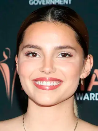 Inde Navarrette Headshot