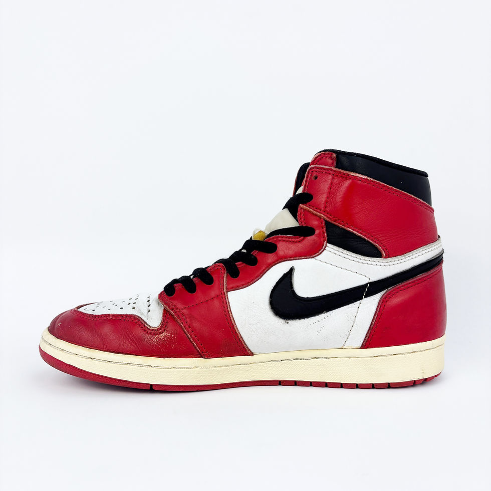 Thumbnail: 1994 Nike Air Jordan 1 Chicago 