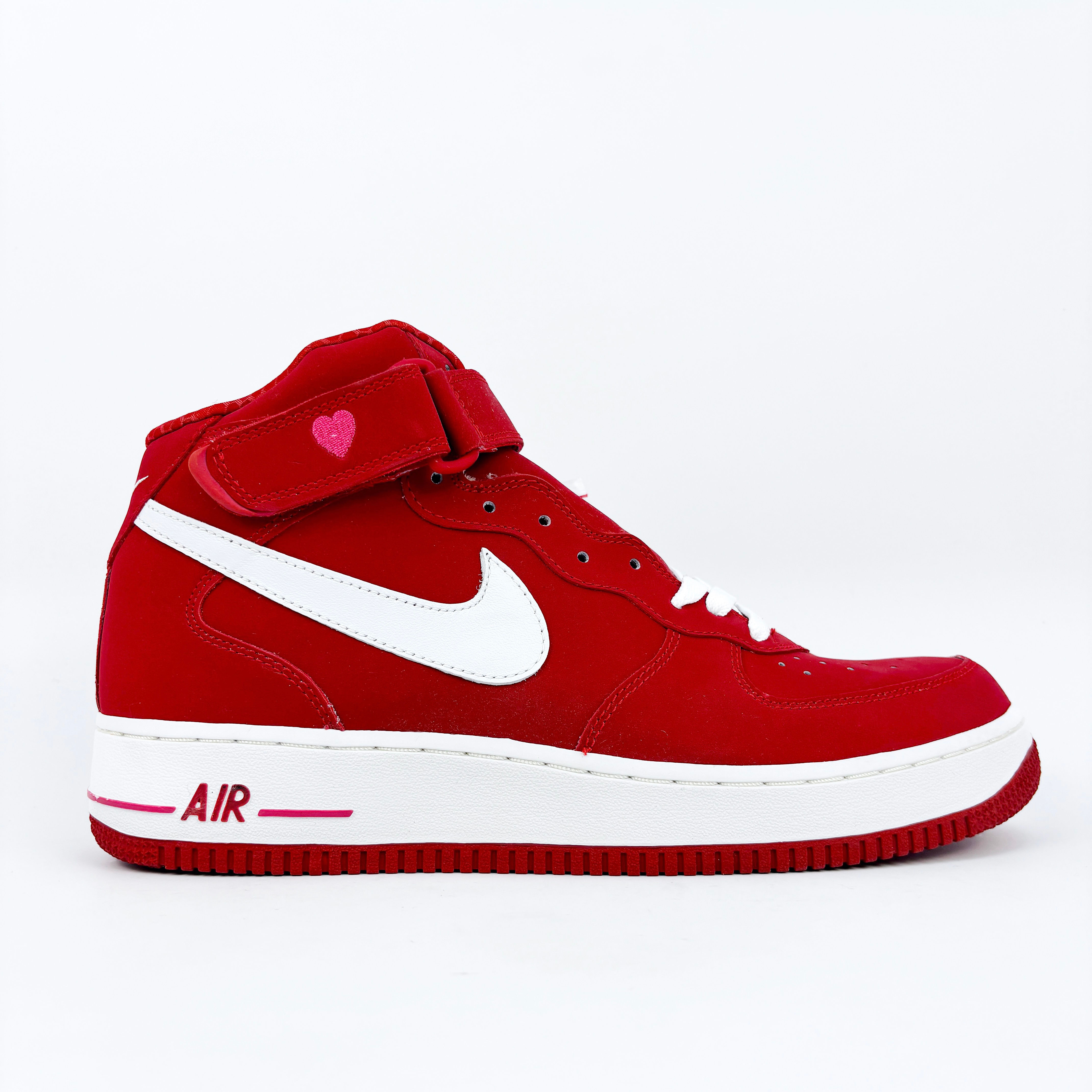 2005 Nike Air Force 1 Mid Valentines Day