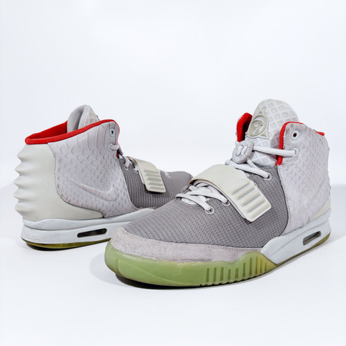 2012 yeezys
