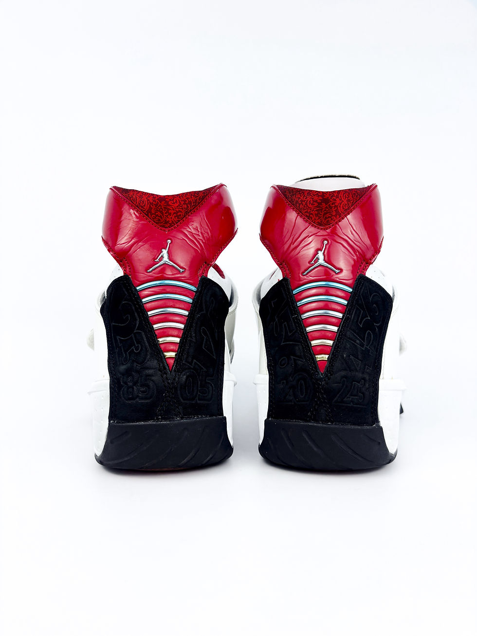 Thumbnail: 2005 Nike Air Jordan 20 White Varsity Red