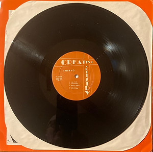 jimi hendrix vinyls bootlegs 1969 /side b : music for fan