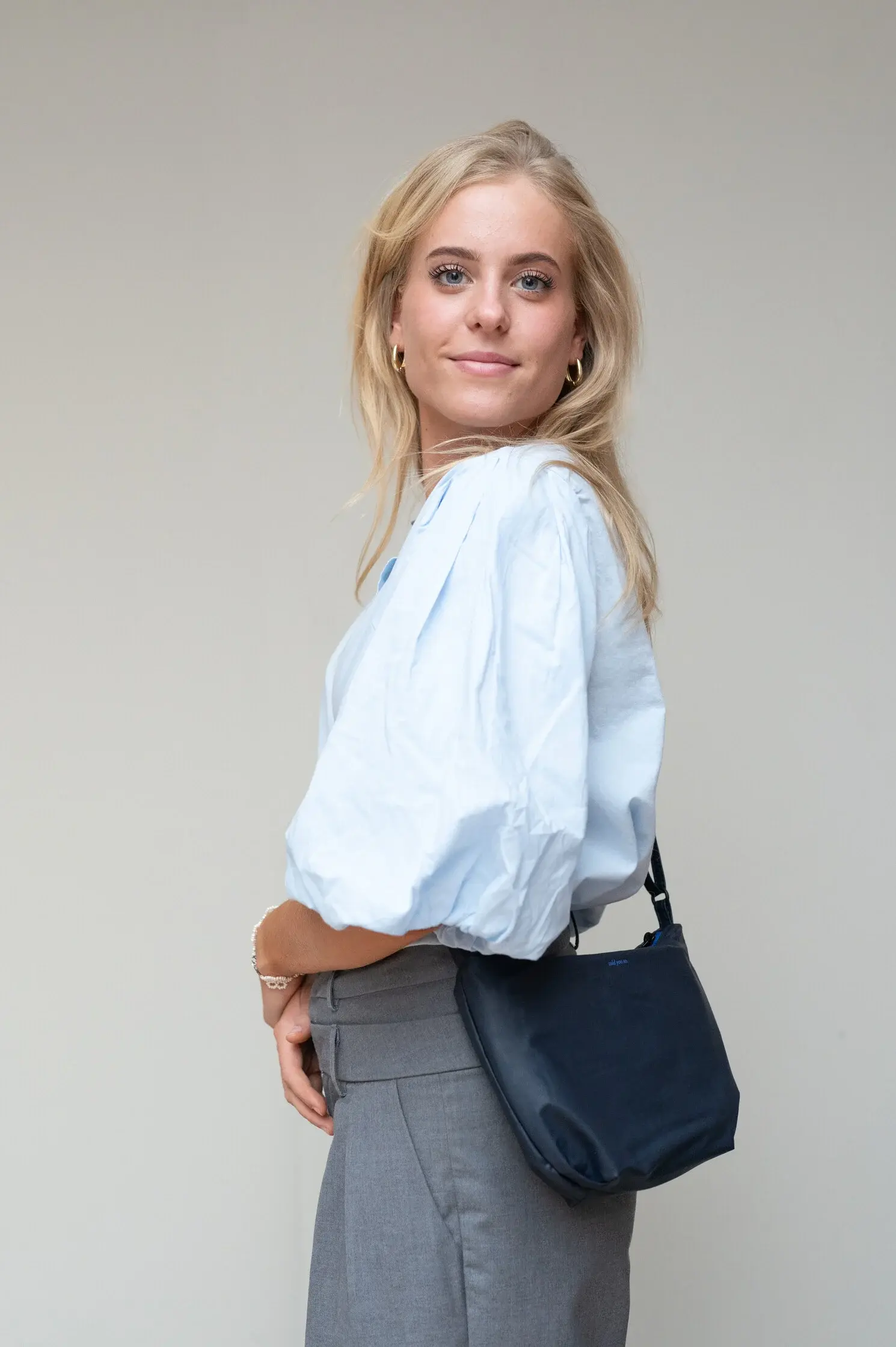 Tinne+Mia cross body bag | Night Blue