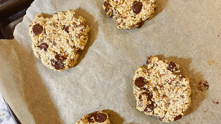 Chocolate Chip Cookies with Mint CBD Oil