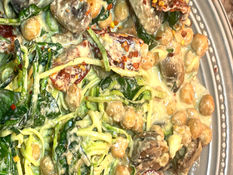 Creamy Mushroom, Herb & Sun-dried Tomato Zoodles
