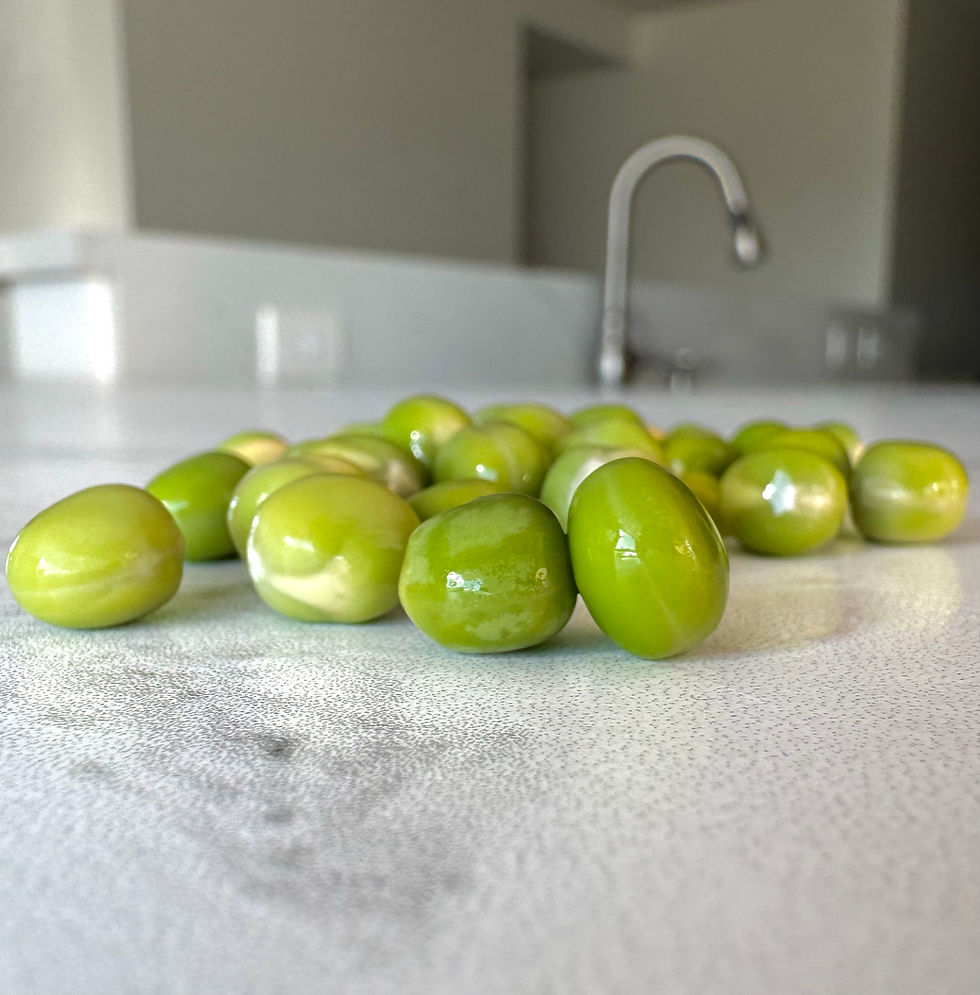 SPROUTED GREEN PEAS