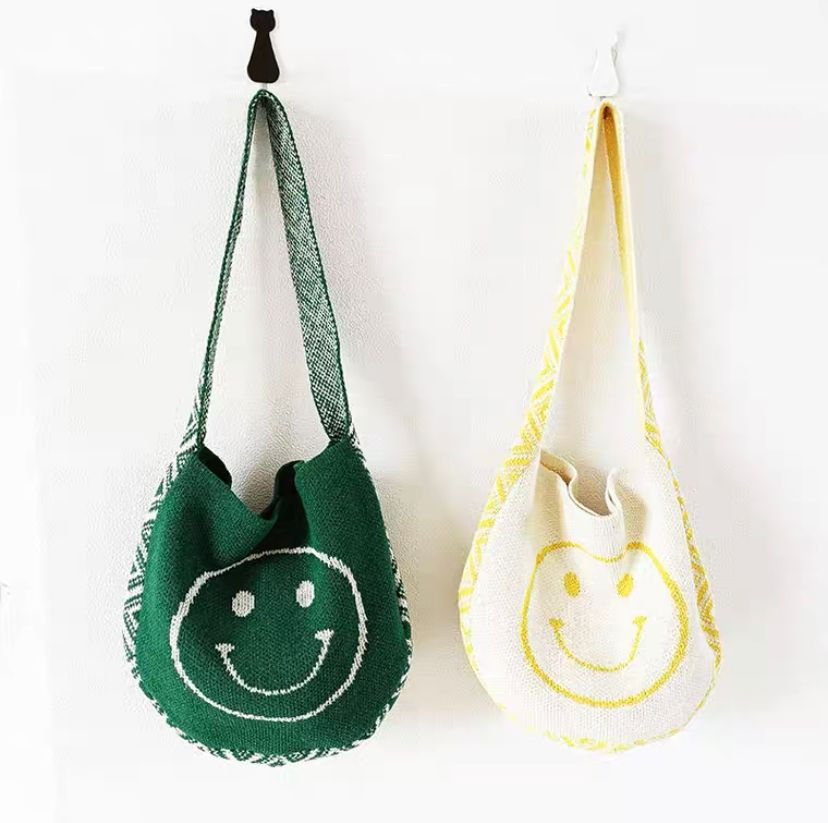 Adult - Smiley Face Crochet Knitted Shoulder Bag