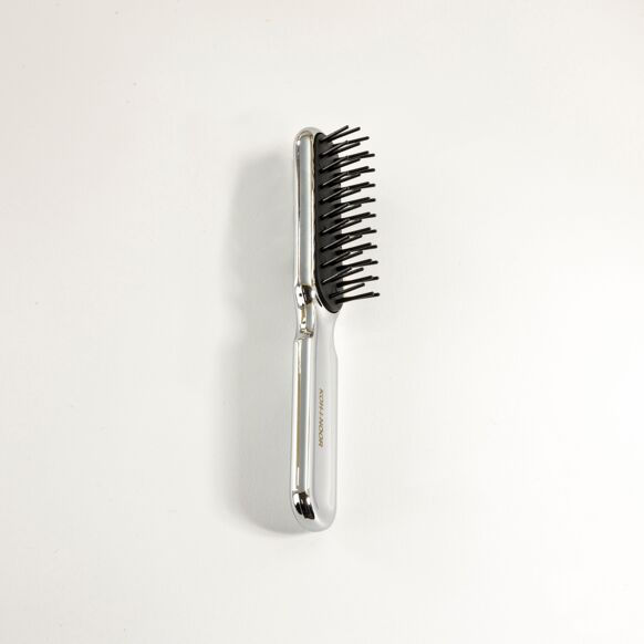 Thumbnail: KOH-I-NOOR Metallic rectangular hair dryer resistant brush