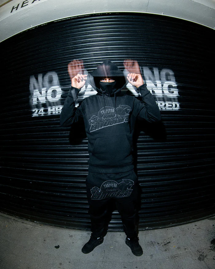 日本最大のブランド trapstar tracksuit shooters black red kids-nurie.com