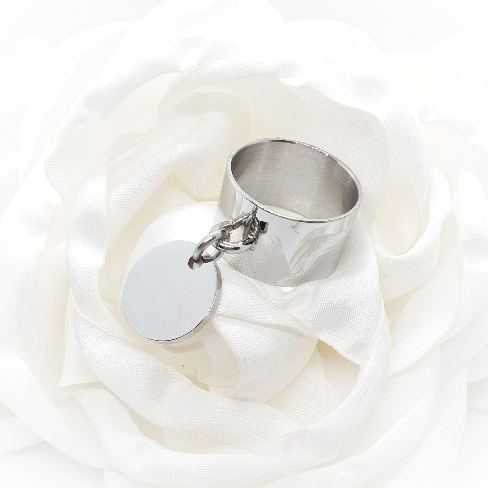 Bague pampille ronde acier