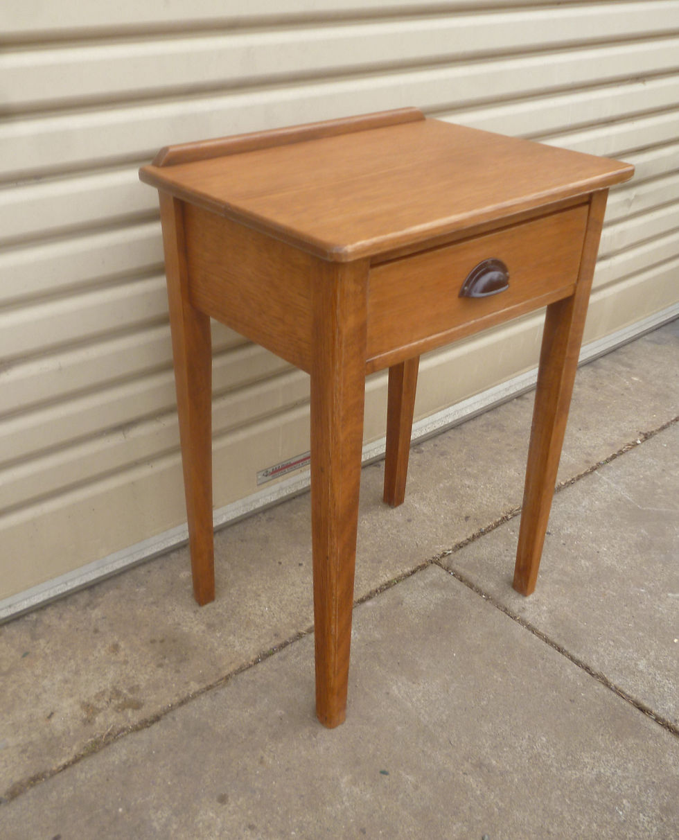 Thumbnail: Small Tas Oak side table