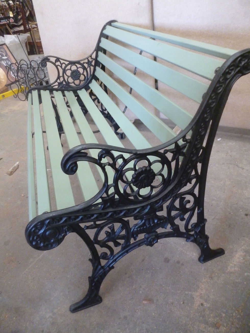 Thumbnail: Restored cast iron garden seat