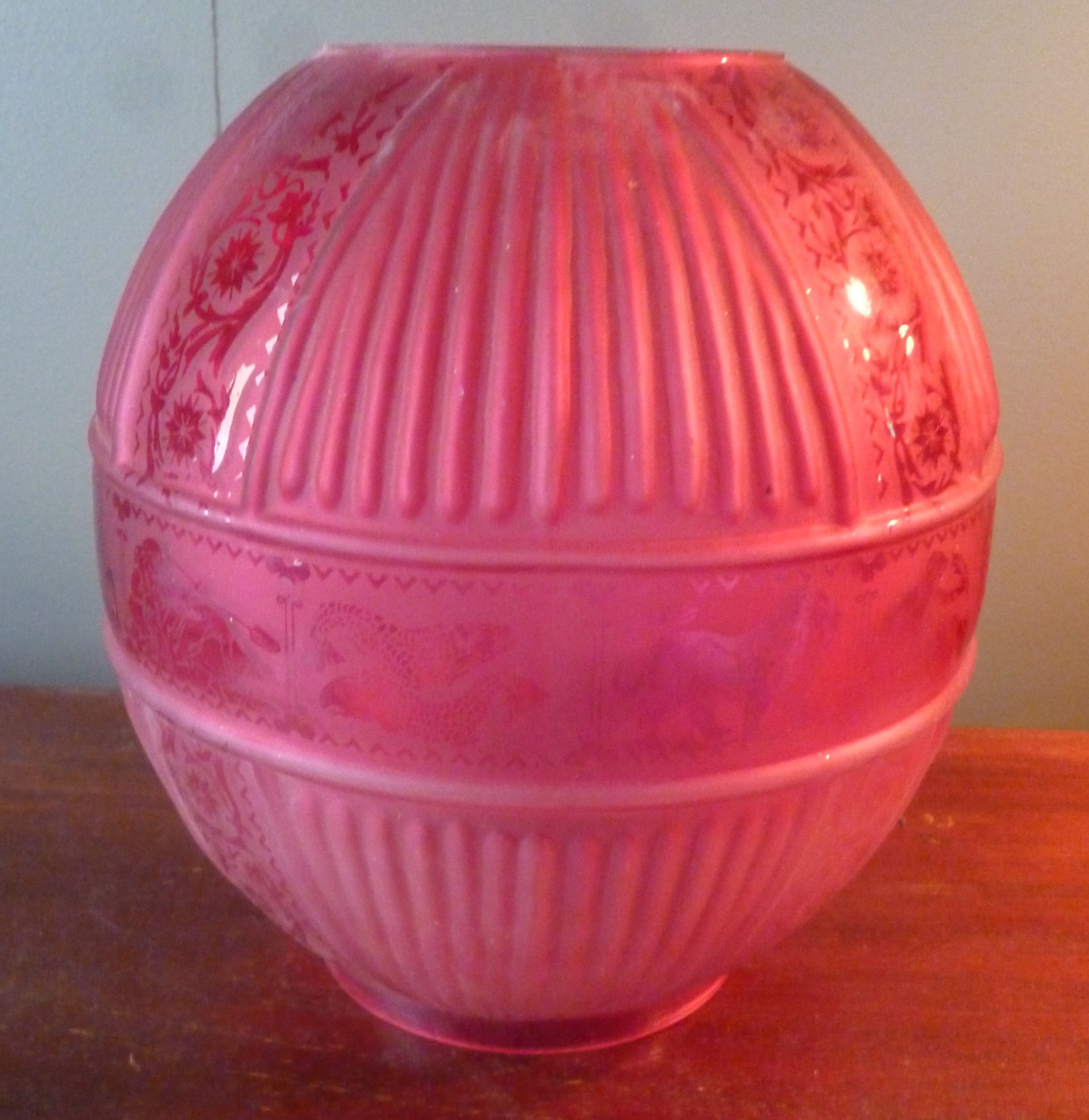 Reproduction Duplex oil lamp shade Zodiac ruby