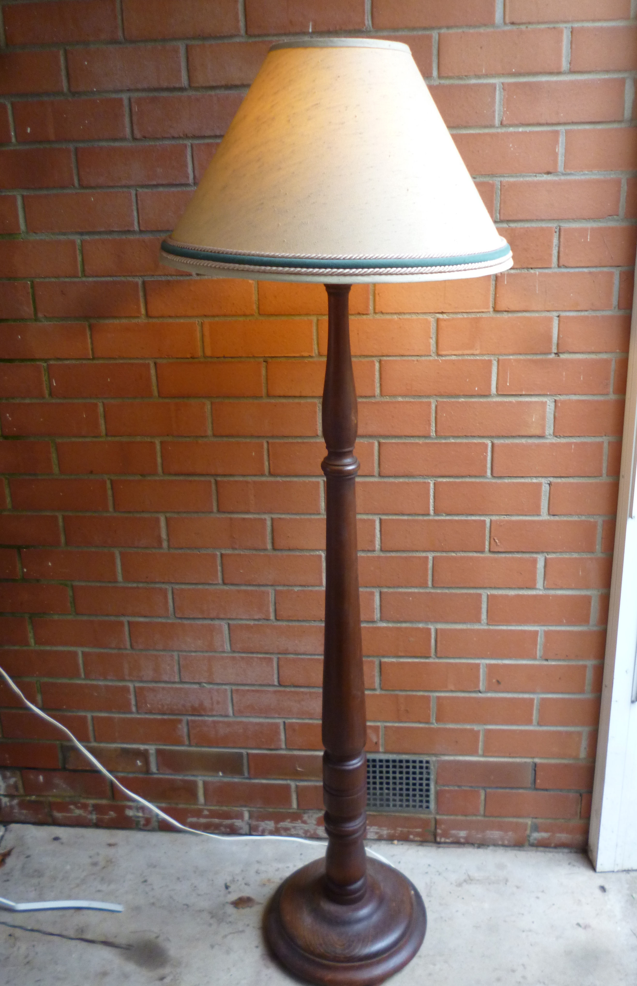 Edwardian Kauri pine standard lamp