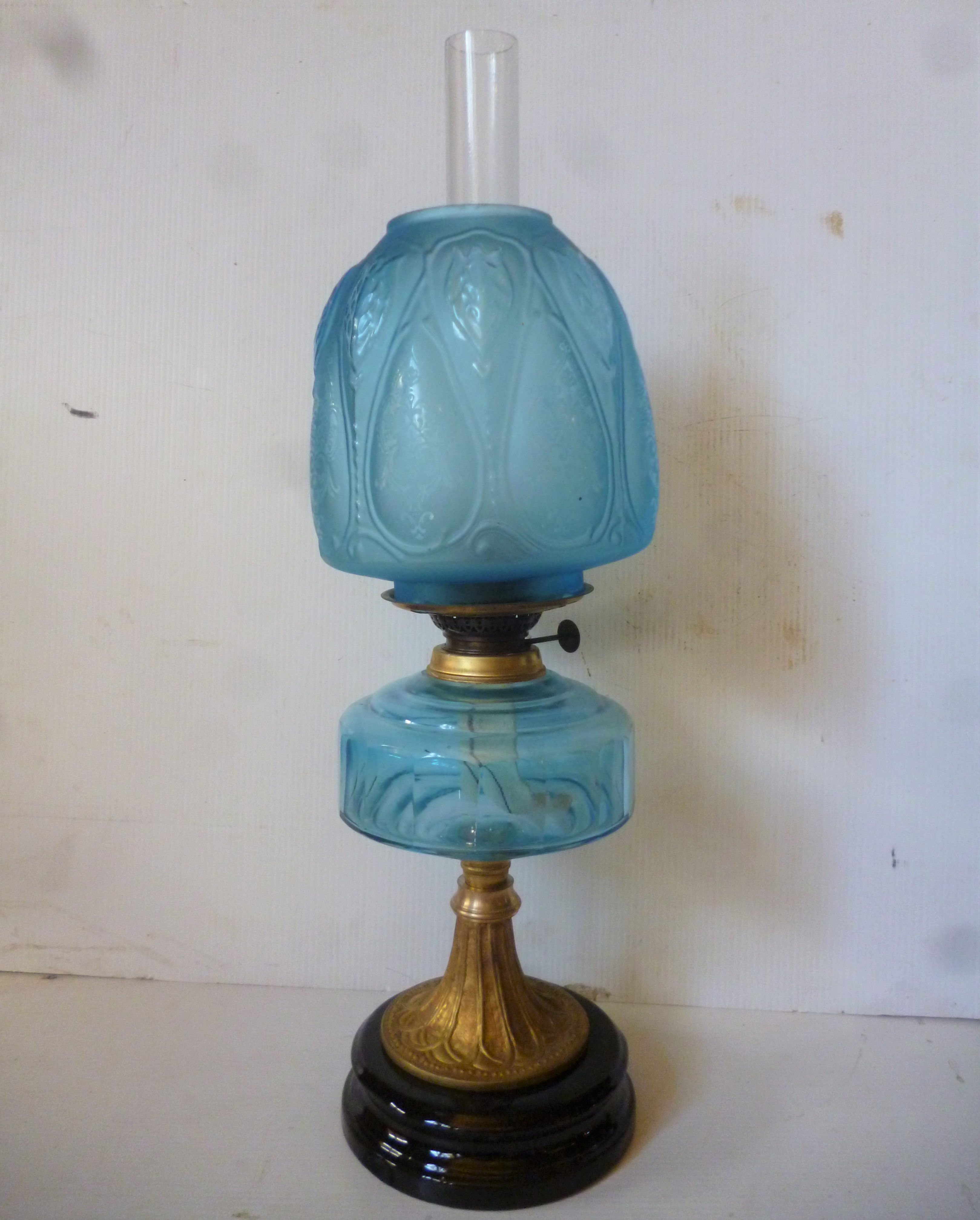 Reproduction banquet oil lamp blue