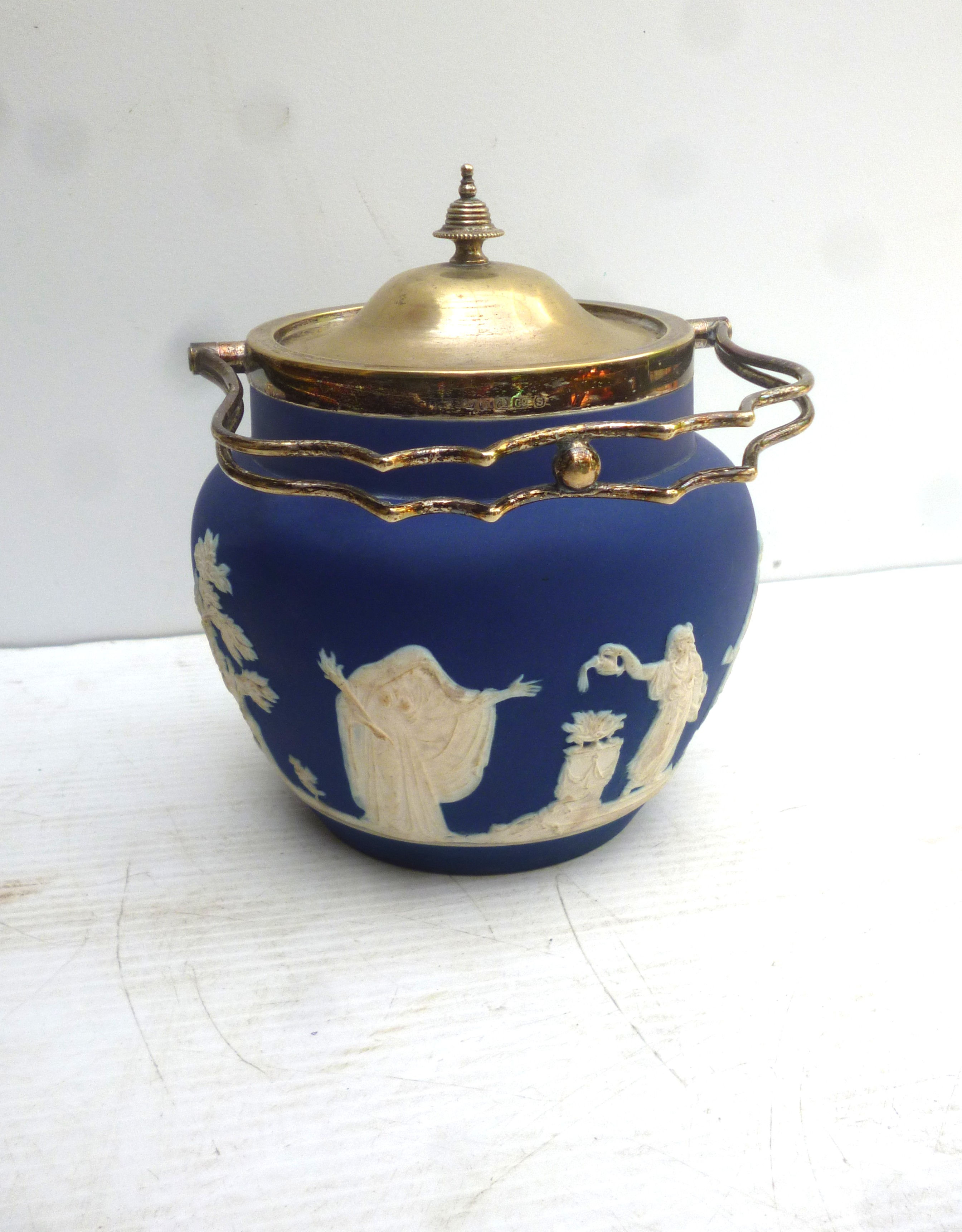 Adams Tunstall biscuit barrel