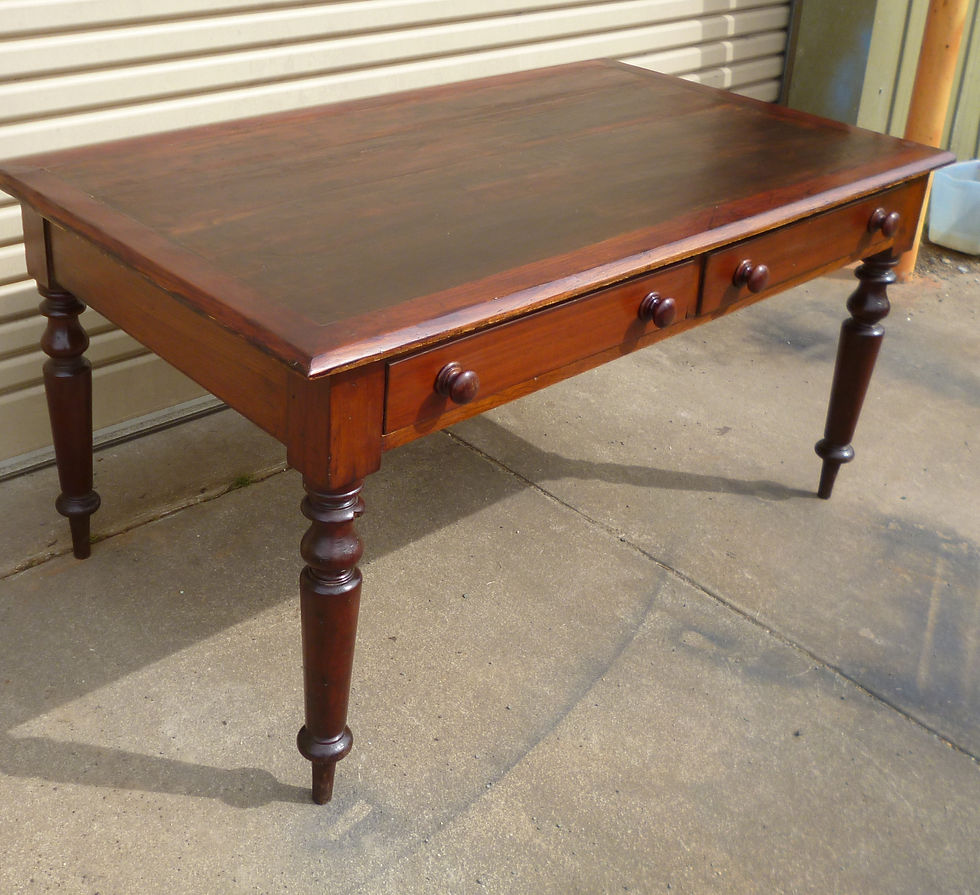 Thumbnail: Colonial cedar 4 drawer desk