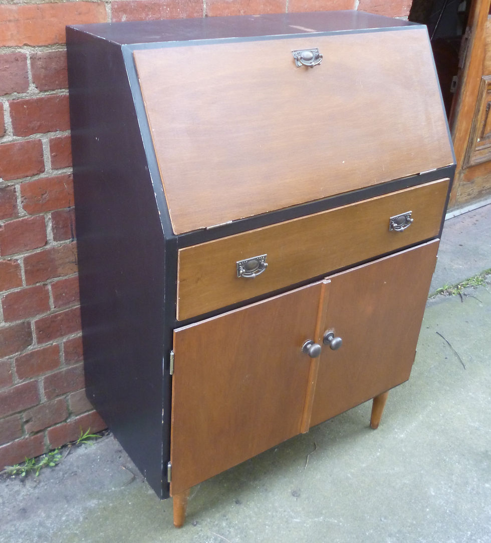 Thumbnail: Retro secretaire desk