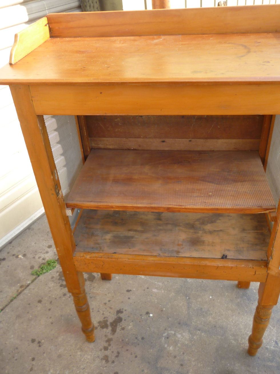 Thumbnail: Small kauri pine meat safe