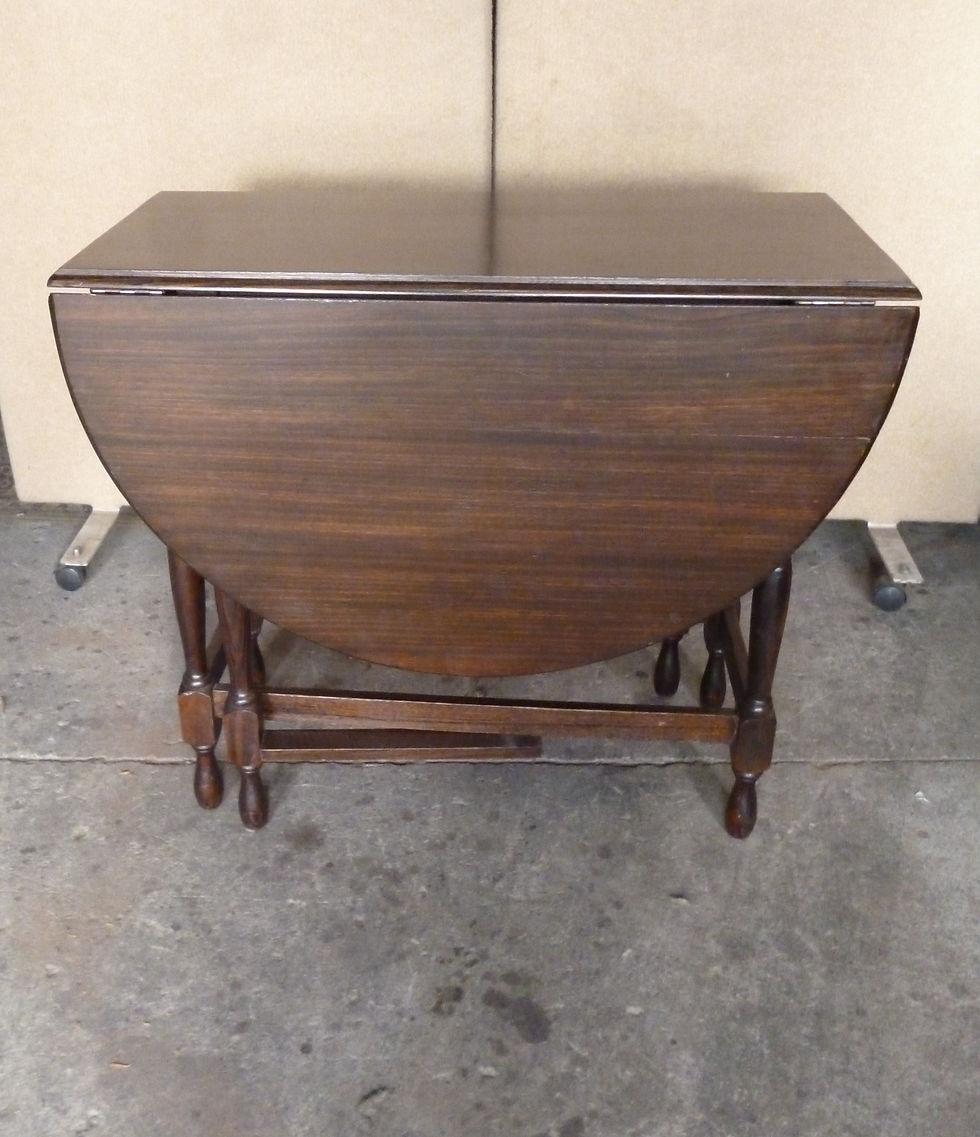 Thumbnail: Tas Oak gate leg table